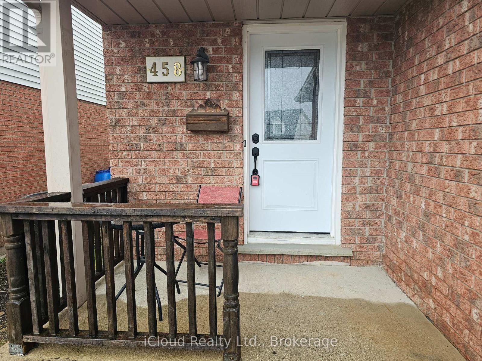 458 MISTY CRESCENT Image 4