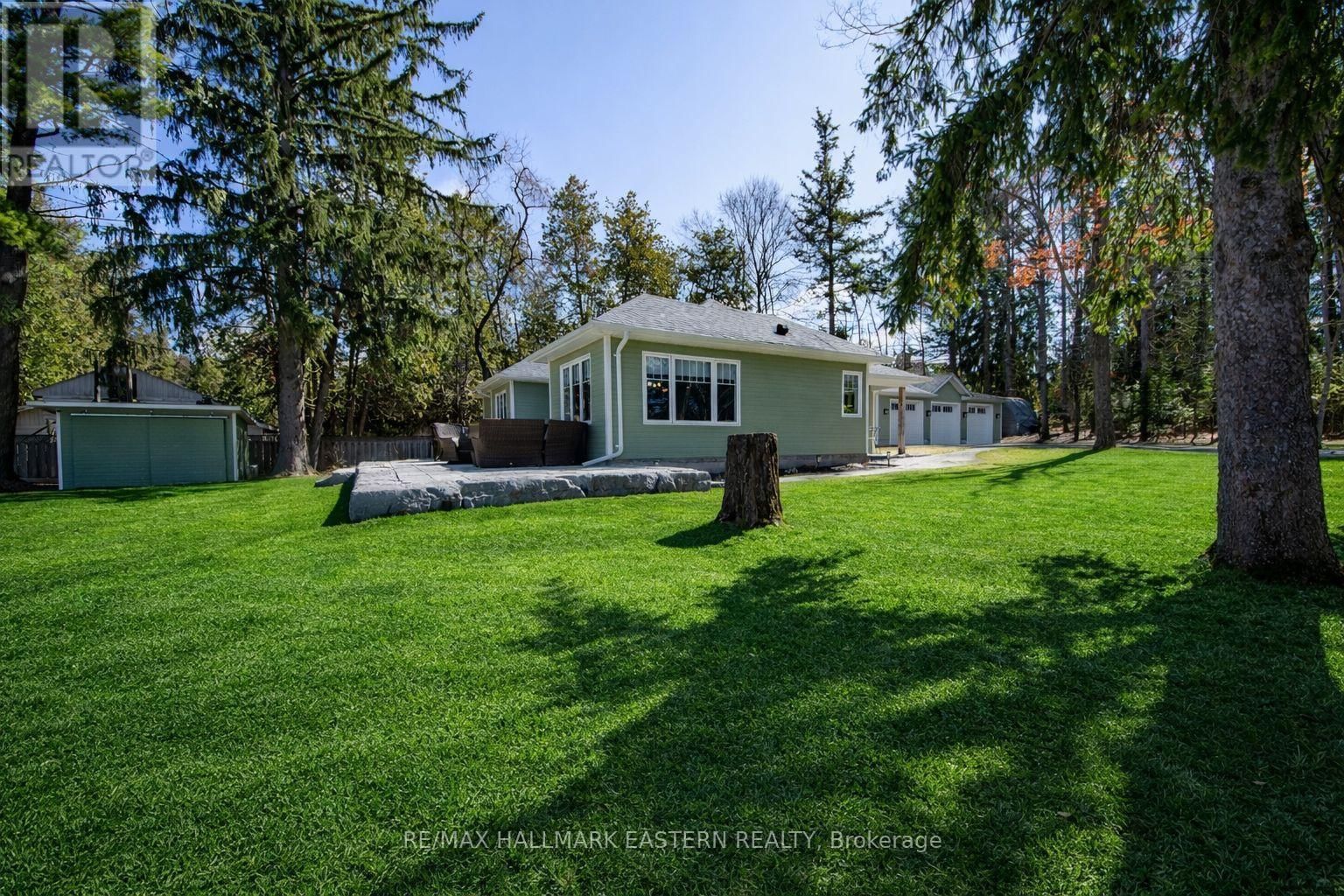 409 GALLIVAN DRIVE Image 13