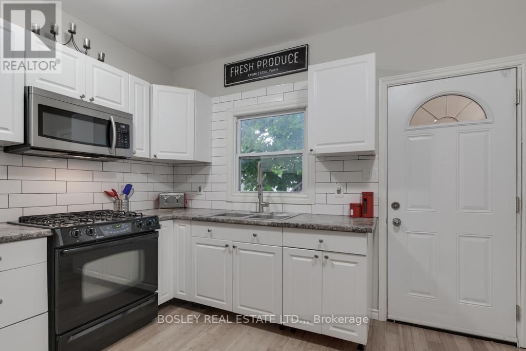 29 RUSSELL AVENUE Image 8