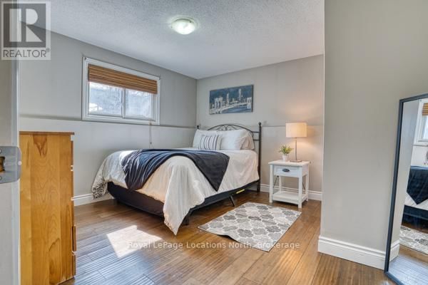 797 WELLINGTON STREET Image 17