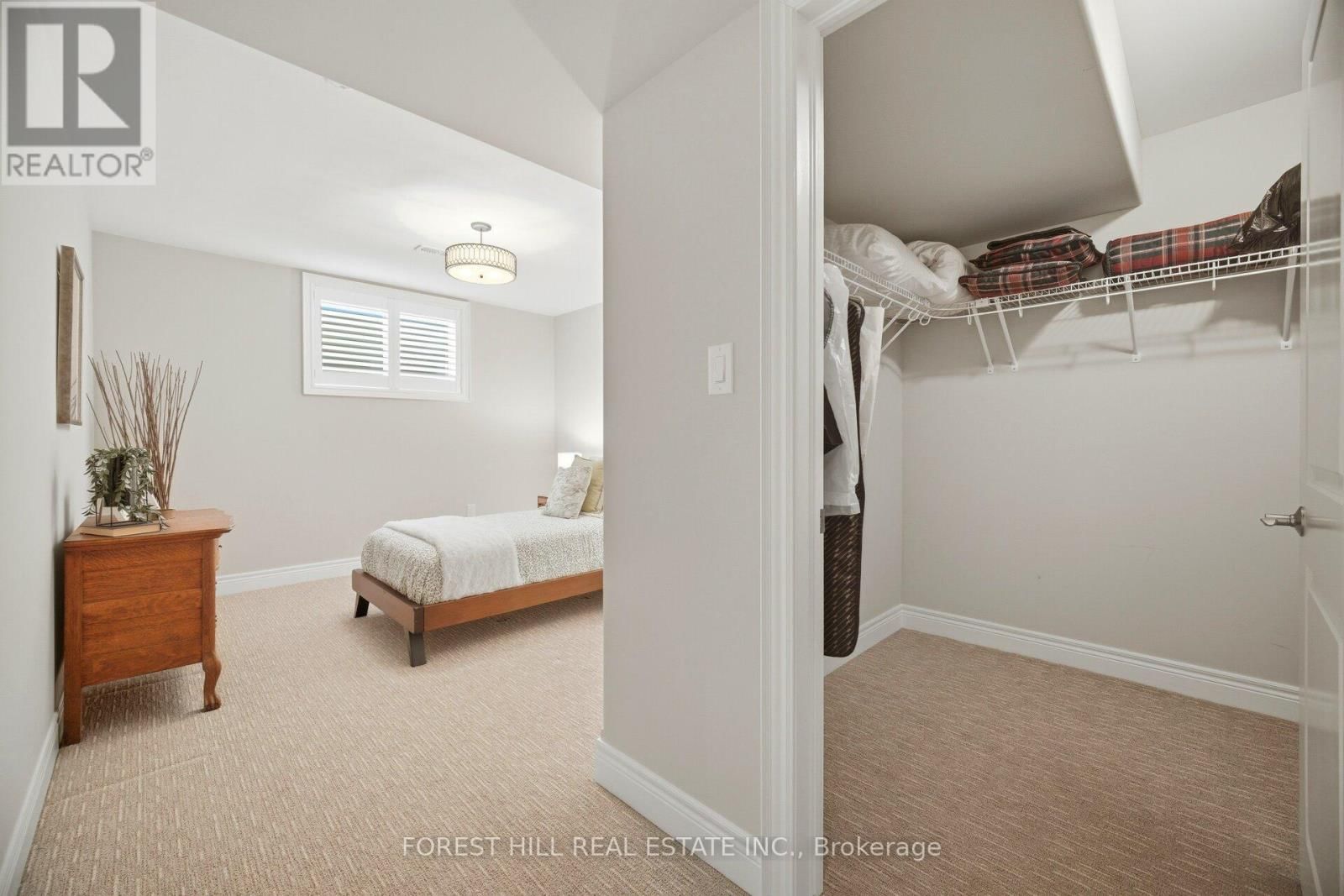 51 STONERIDGE CRESCENT Image 35