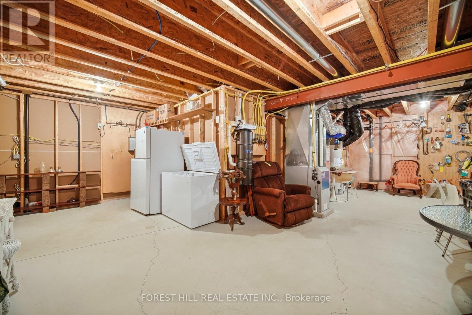 51 STONERIDGE CRESCENT Image 38