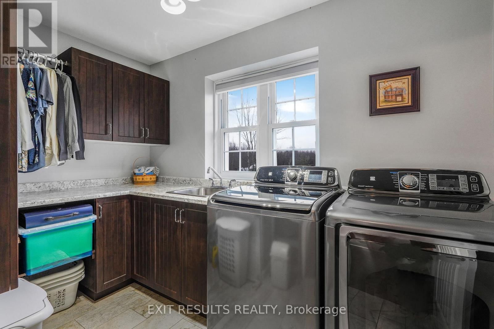 5856 DUNNING ROAD NORTH Image 21