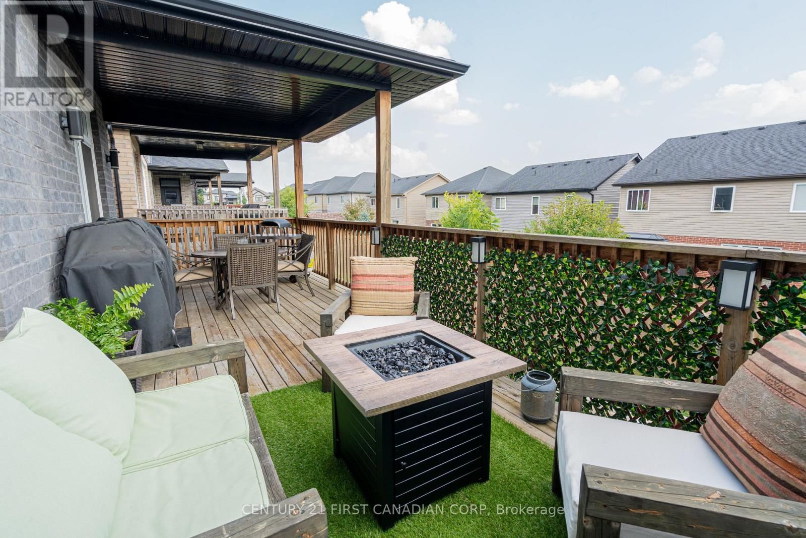 2085 GOUGH AVENUE Image 17