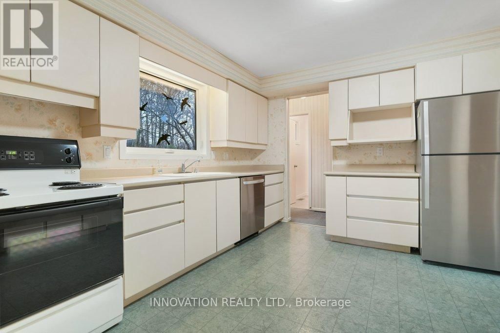 3984 CARP ROAD Image 14