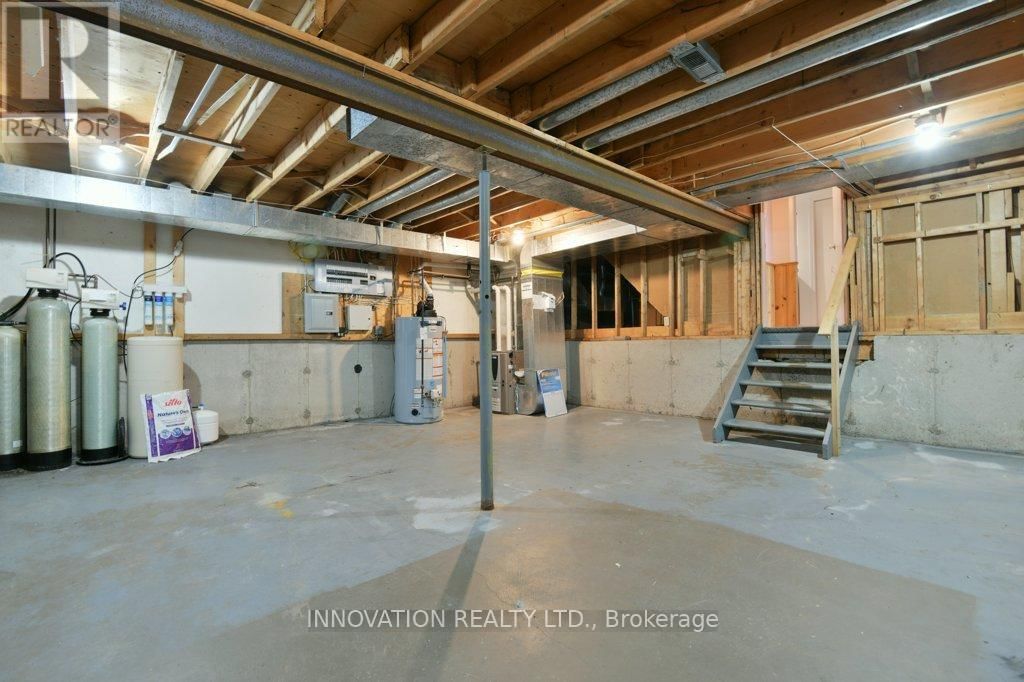 3984 CARP ROAD Image 30