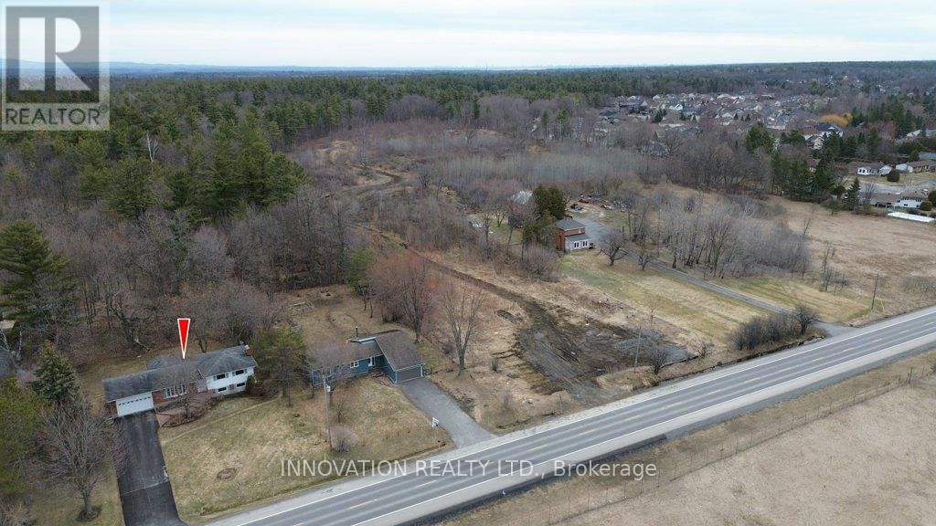 3984 CARP ROAD Image 41