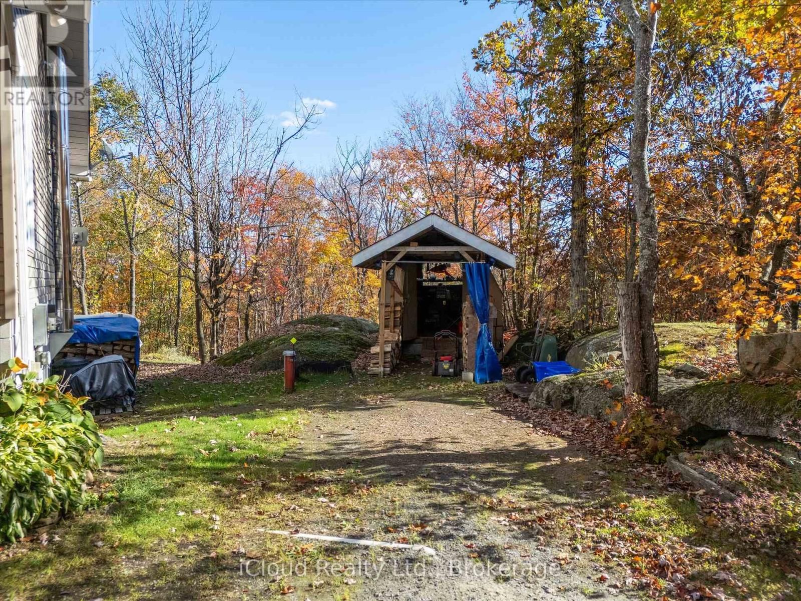 6 SPRINGHILL ROAD Image 27