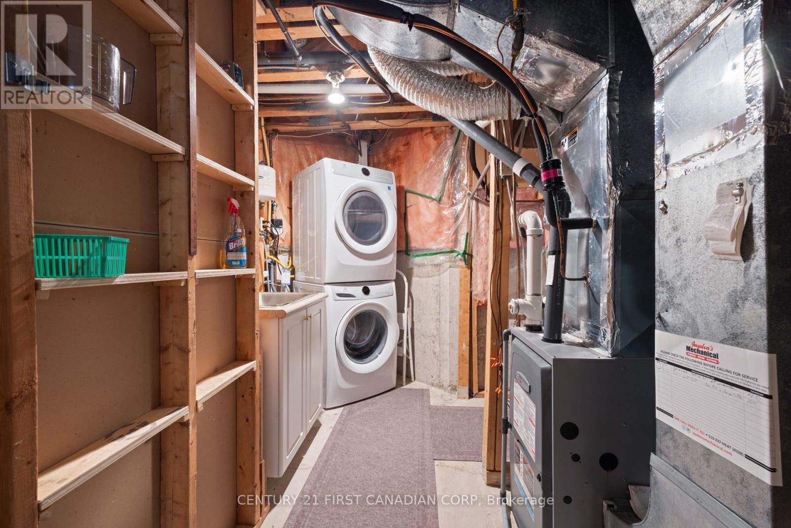 12 - 90 ONTARIO STREET SOUTH Image 32