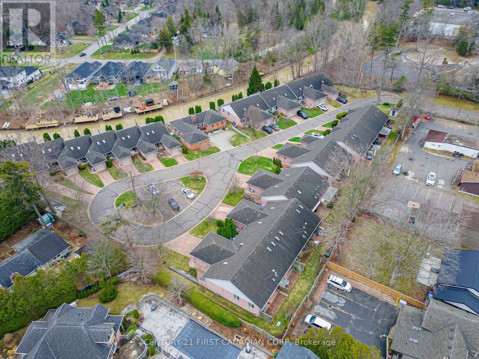 12 - 90 ONTARIO STREET SOUTH Image 43