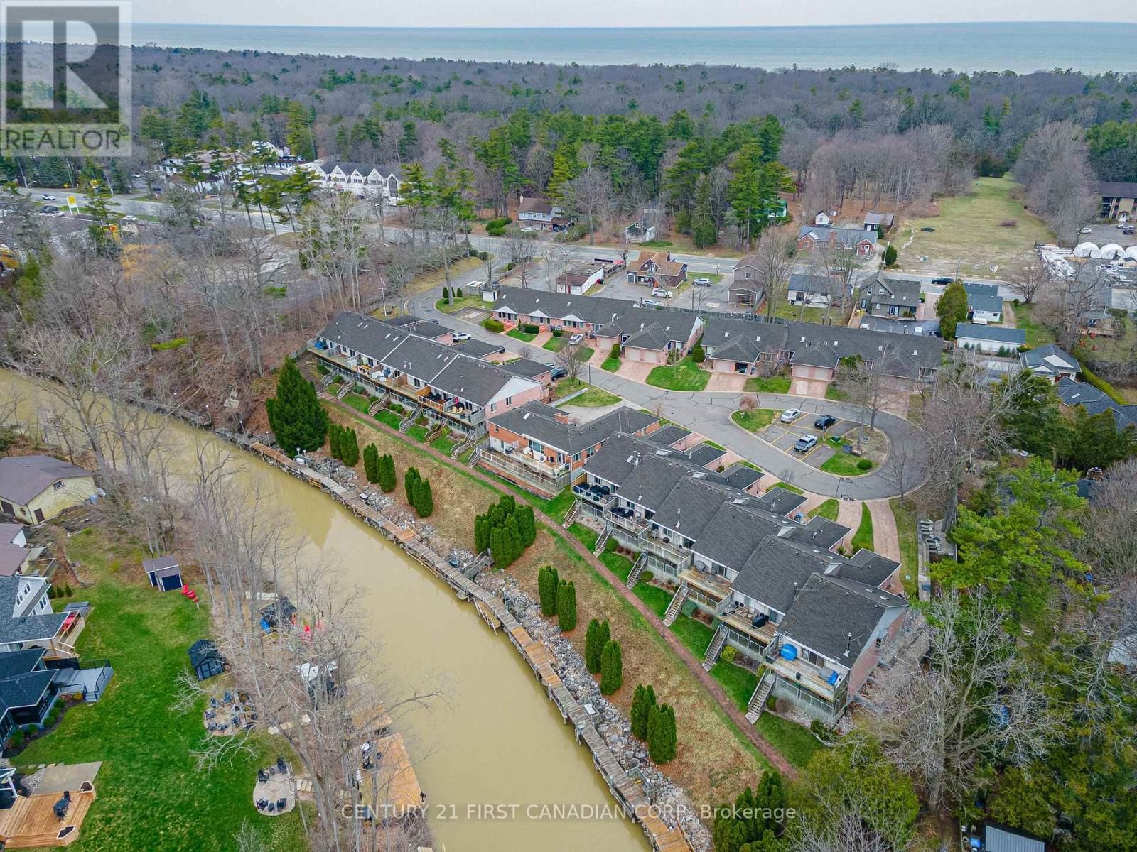 12 - 90 ONTARIO STREET SOUTH Image 45