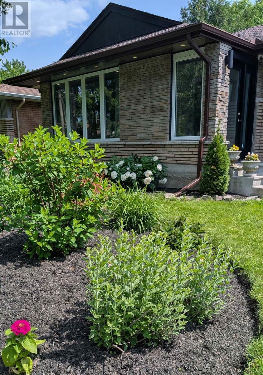 2105 BANGOR STREET Image 3