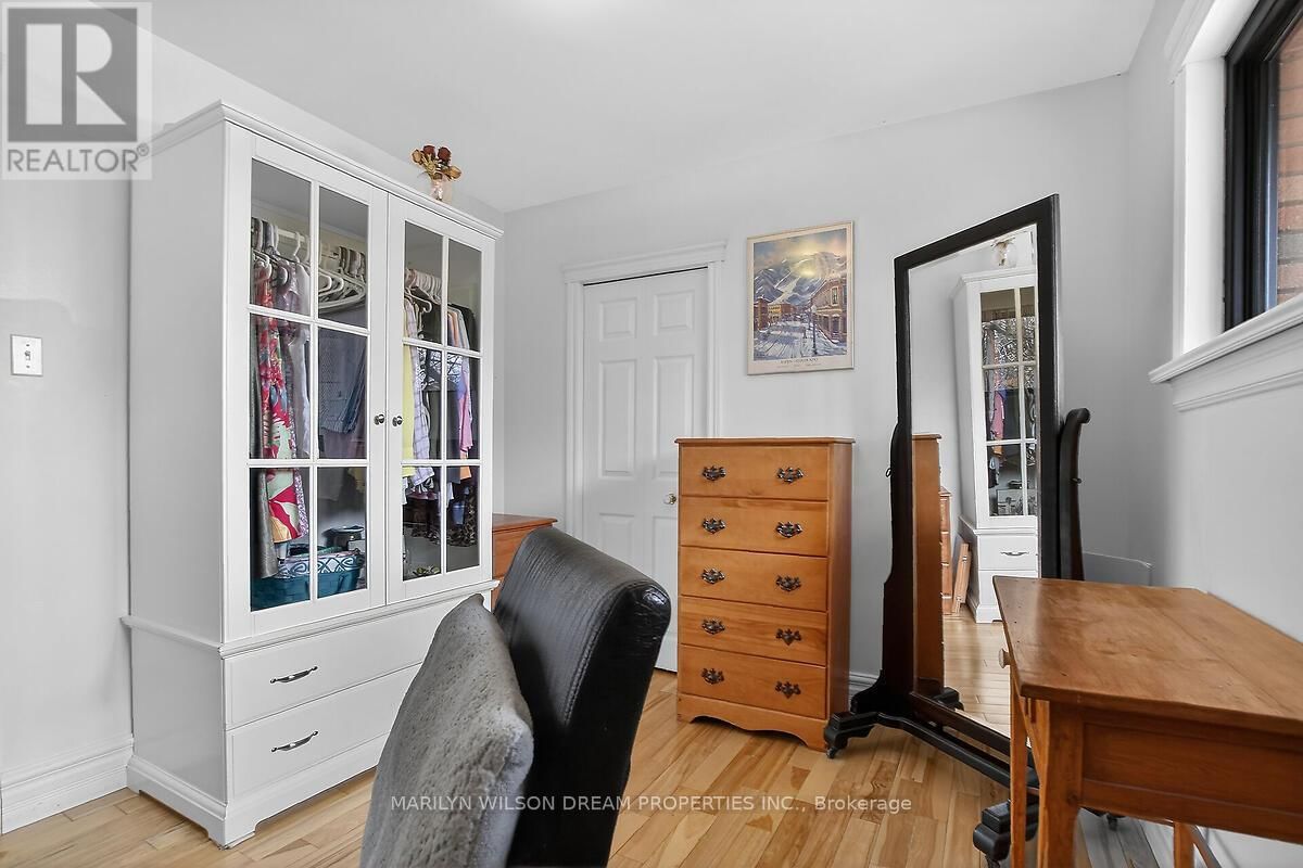 2105 BANGOR STREET Image 30