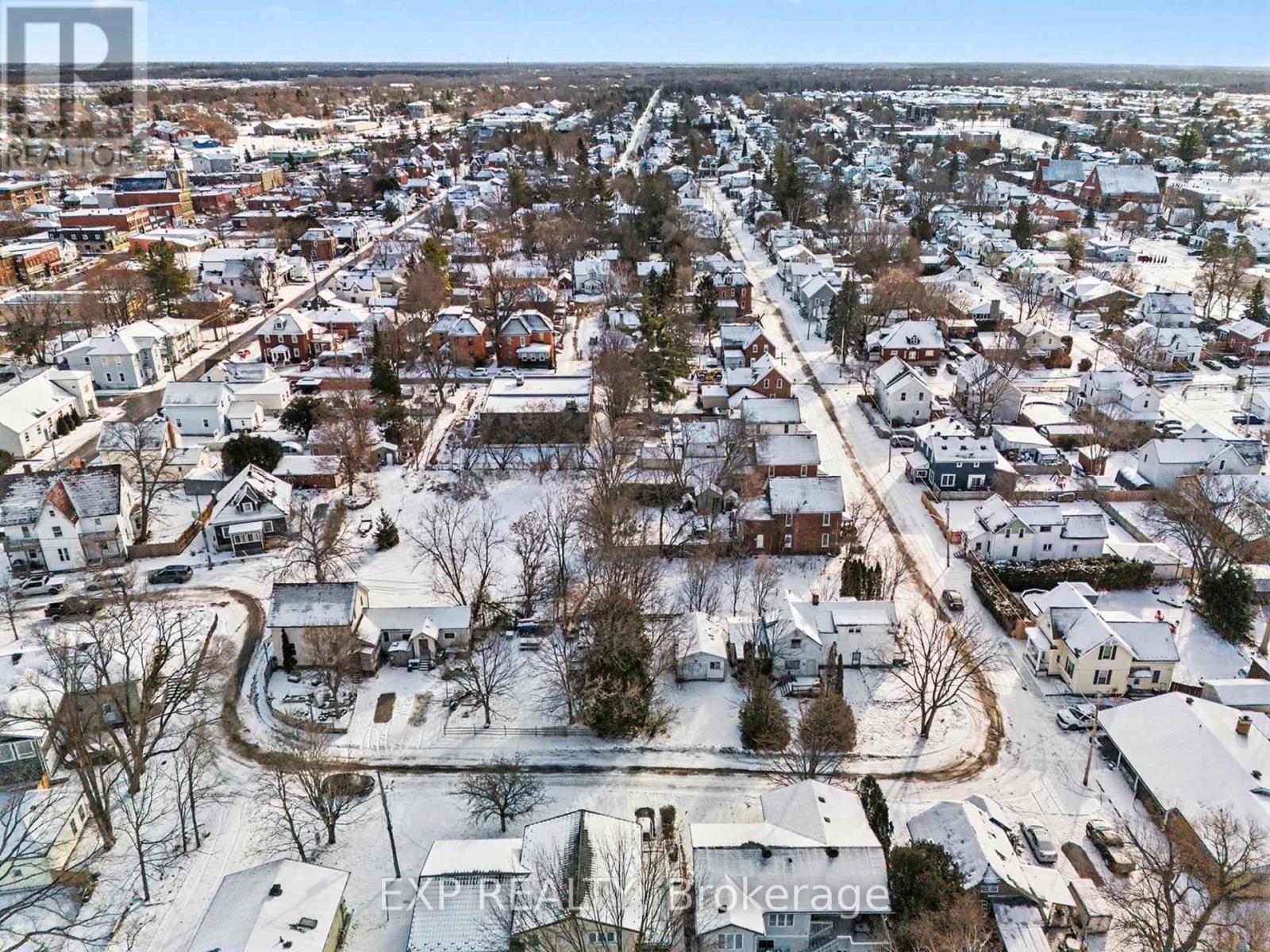 139 CHARLES STREET Image 8