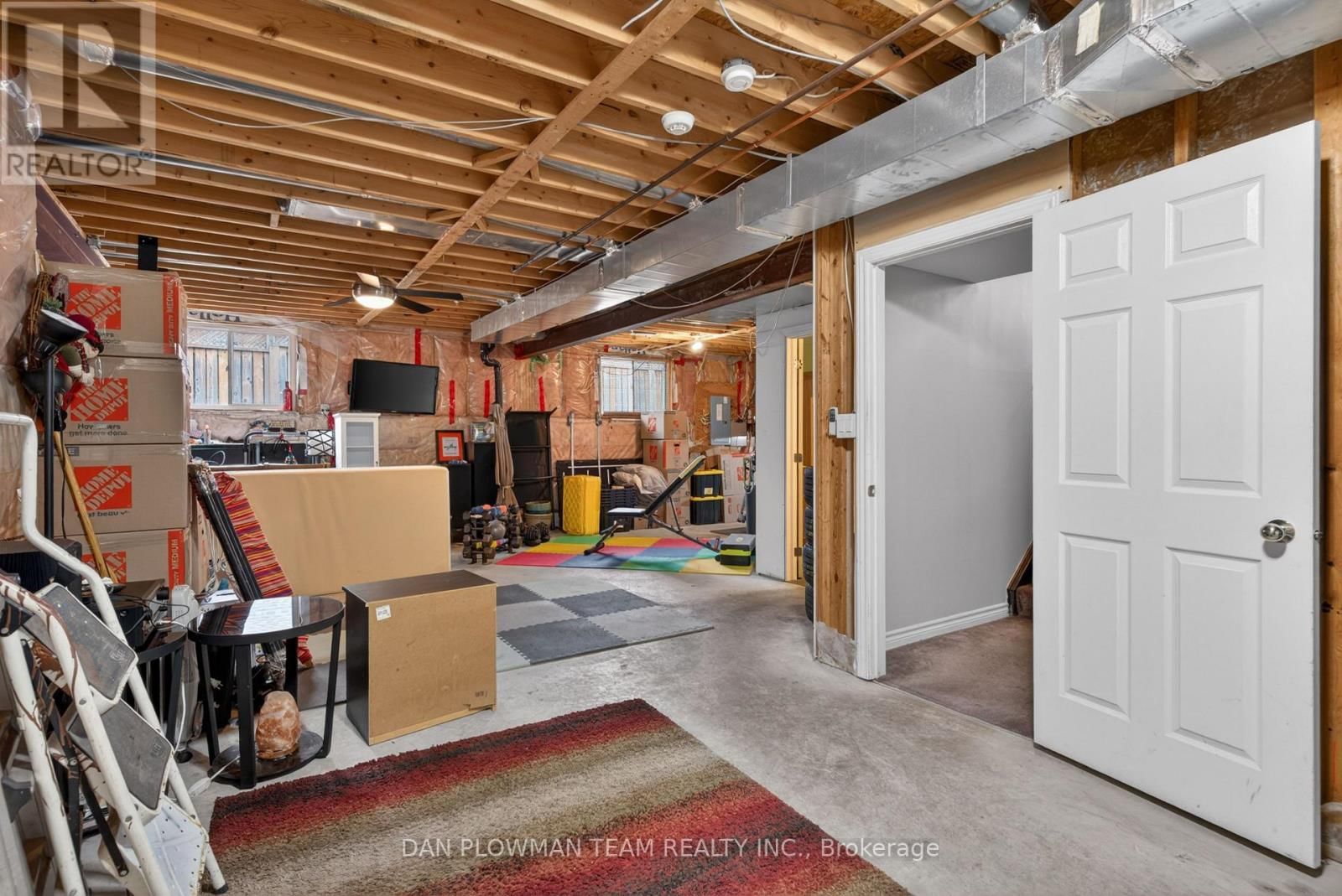 10 SPRINGBANK ROAD Image 28