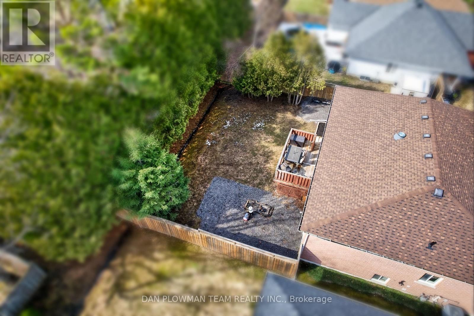 10 SPRINGBANK ROAD Image 37