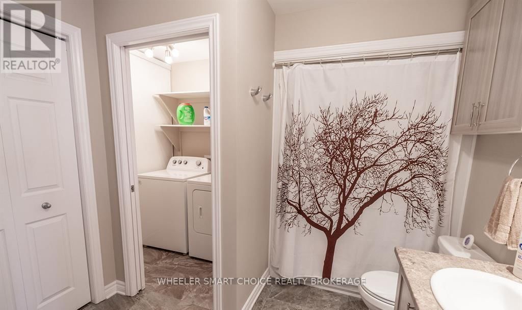 225 - 218 FIRST STREET EAST Image 15