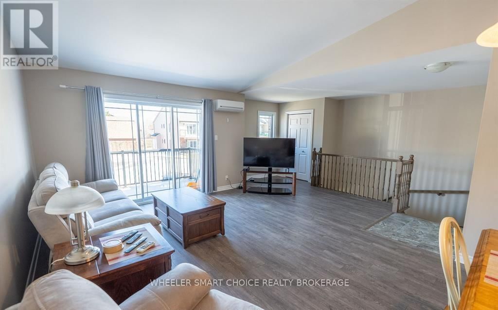 225 - 218 FIRST STREET EAST Image 5