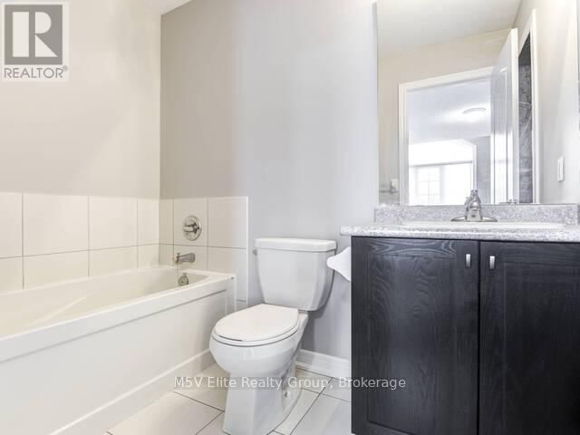 863 COOK CRESCENT Image 22