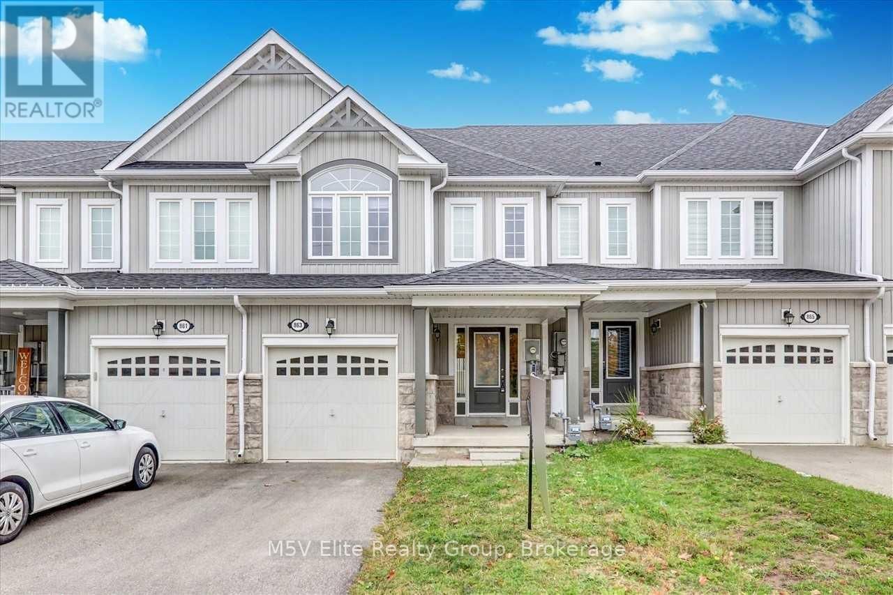 863 COOK CRESCENT Image 35