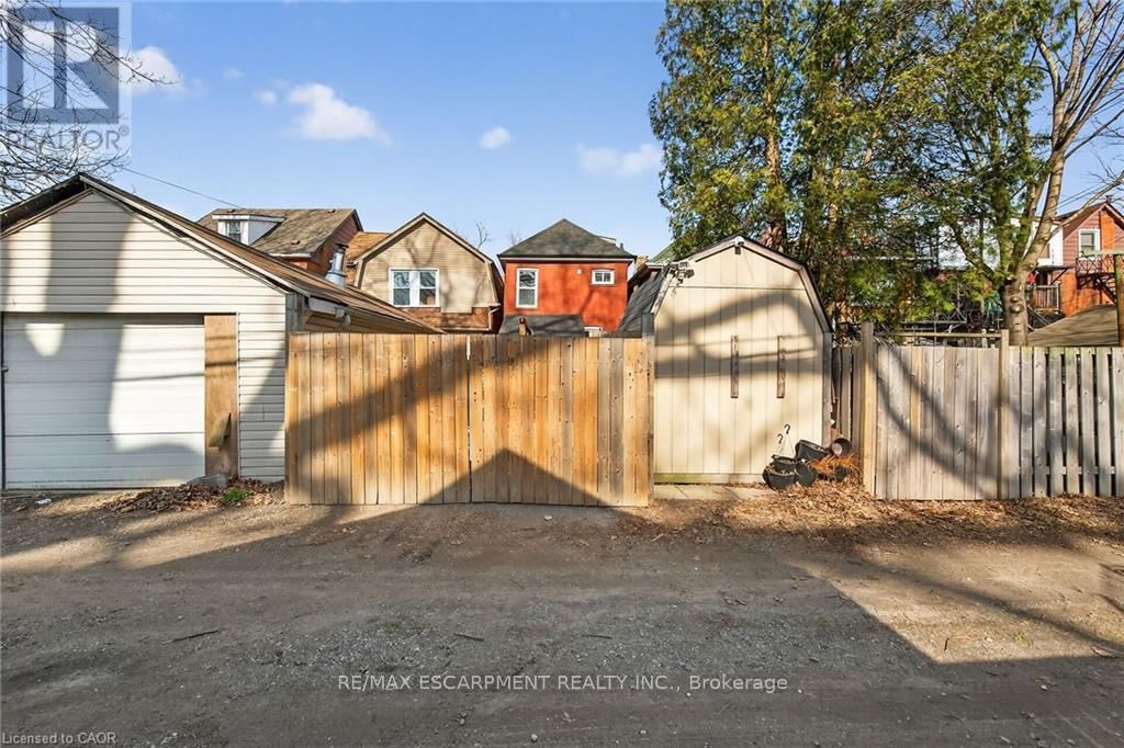 179 BURRIS STREET Image 50