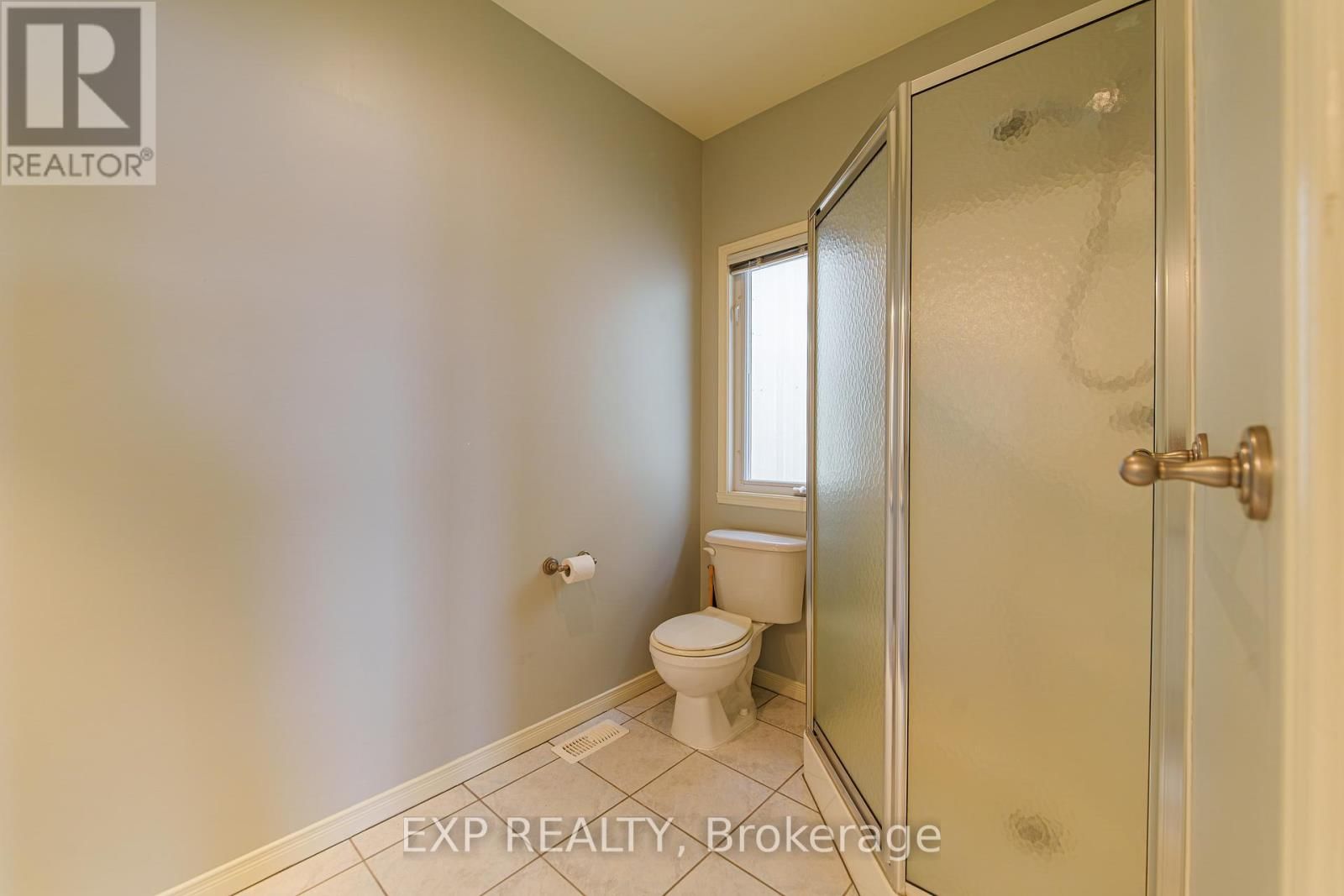 15 RUE HAUTE RIVE STREET Image 16