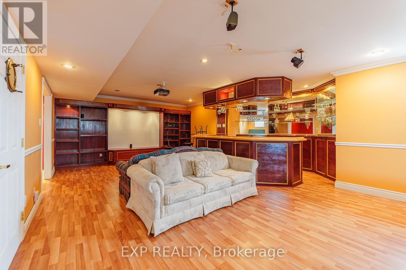 15 RUE HAUTE RIVE STREET Image 25