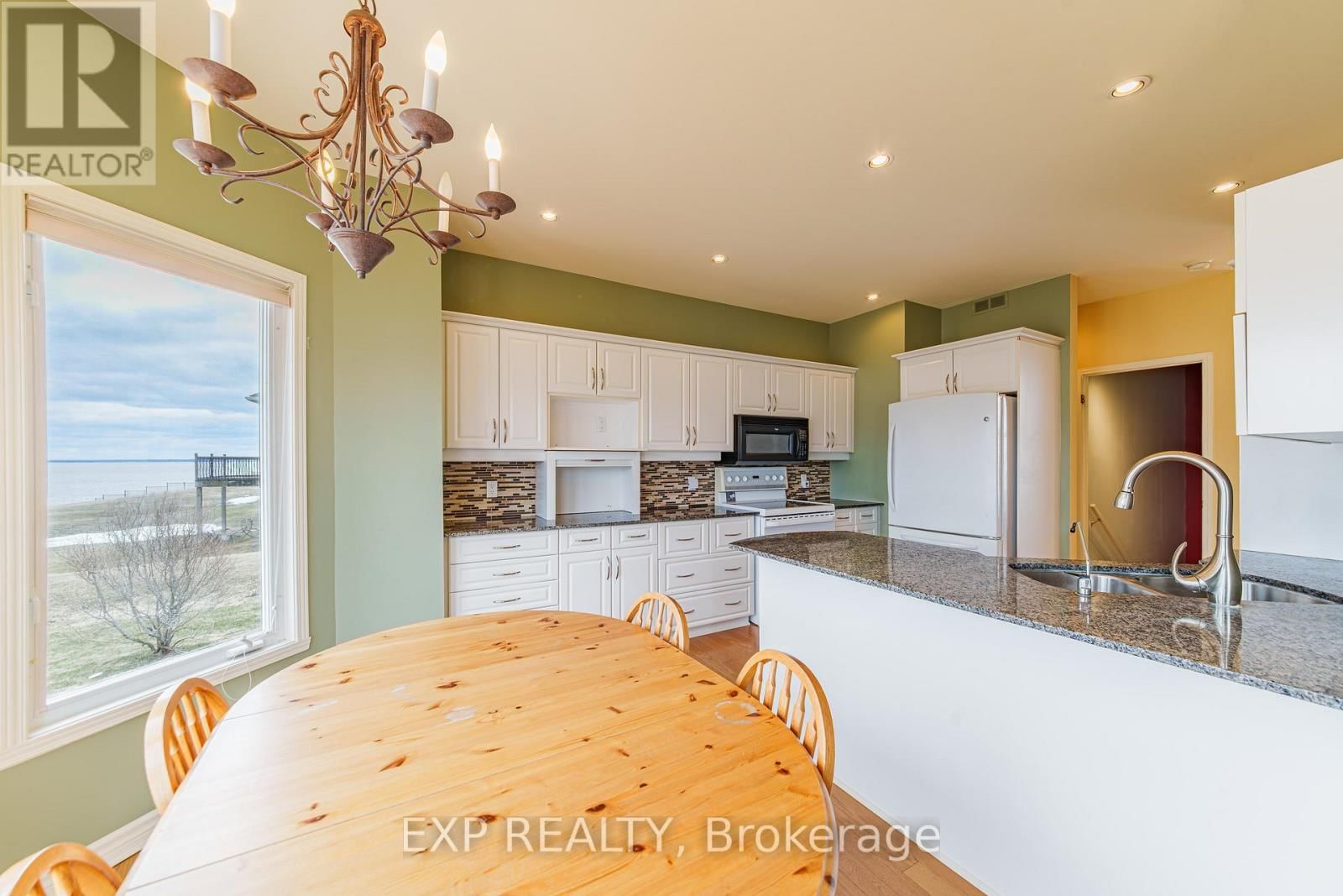 15 RUE HAUTE RIVE STREET Image 9