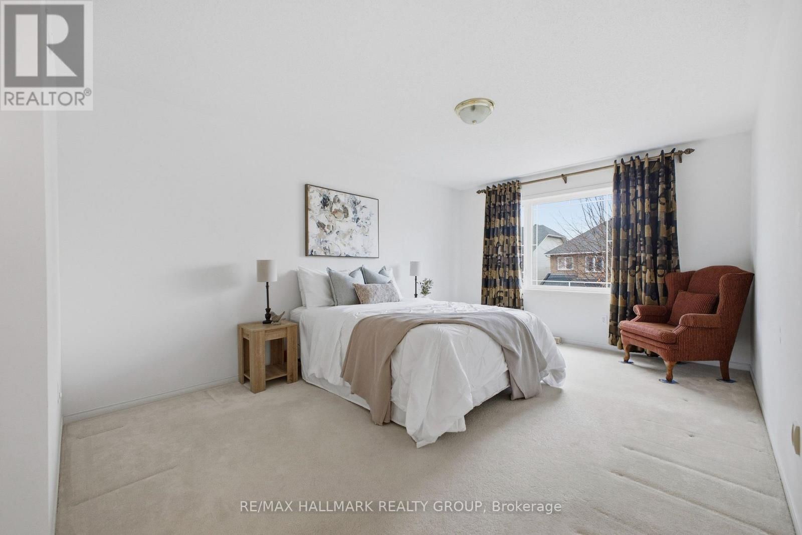 747 LARCASTLE CIRCLE Image 35