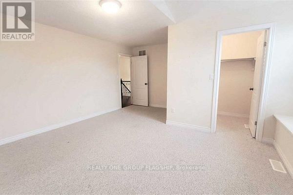 15 SASHA COURT Image 24