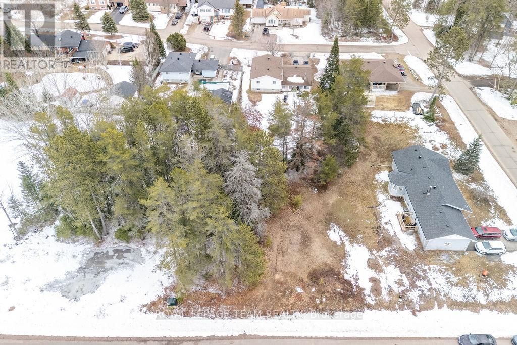 18 BIRCHVIEW DRIVE Image 17