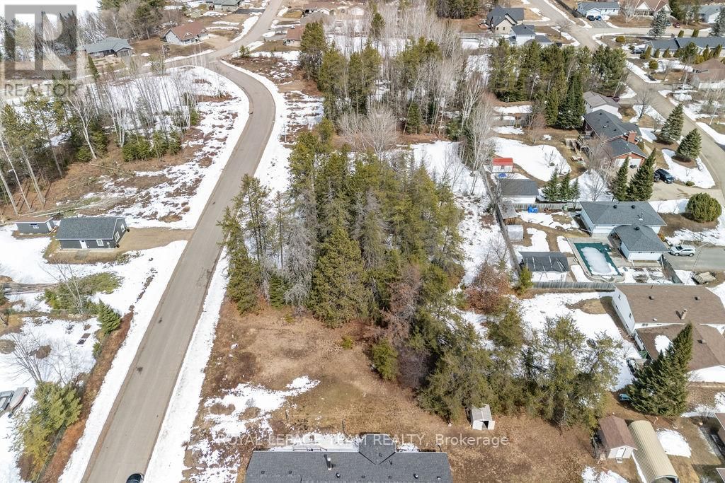 18 BIRCHVIEW DRIVE Image 20