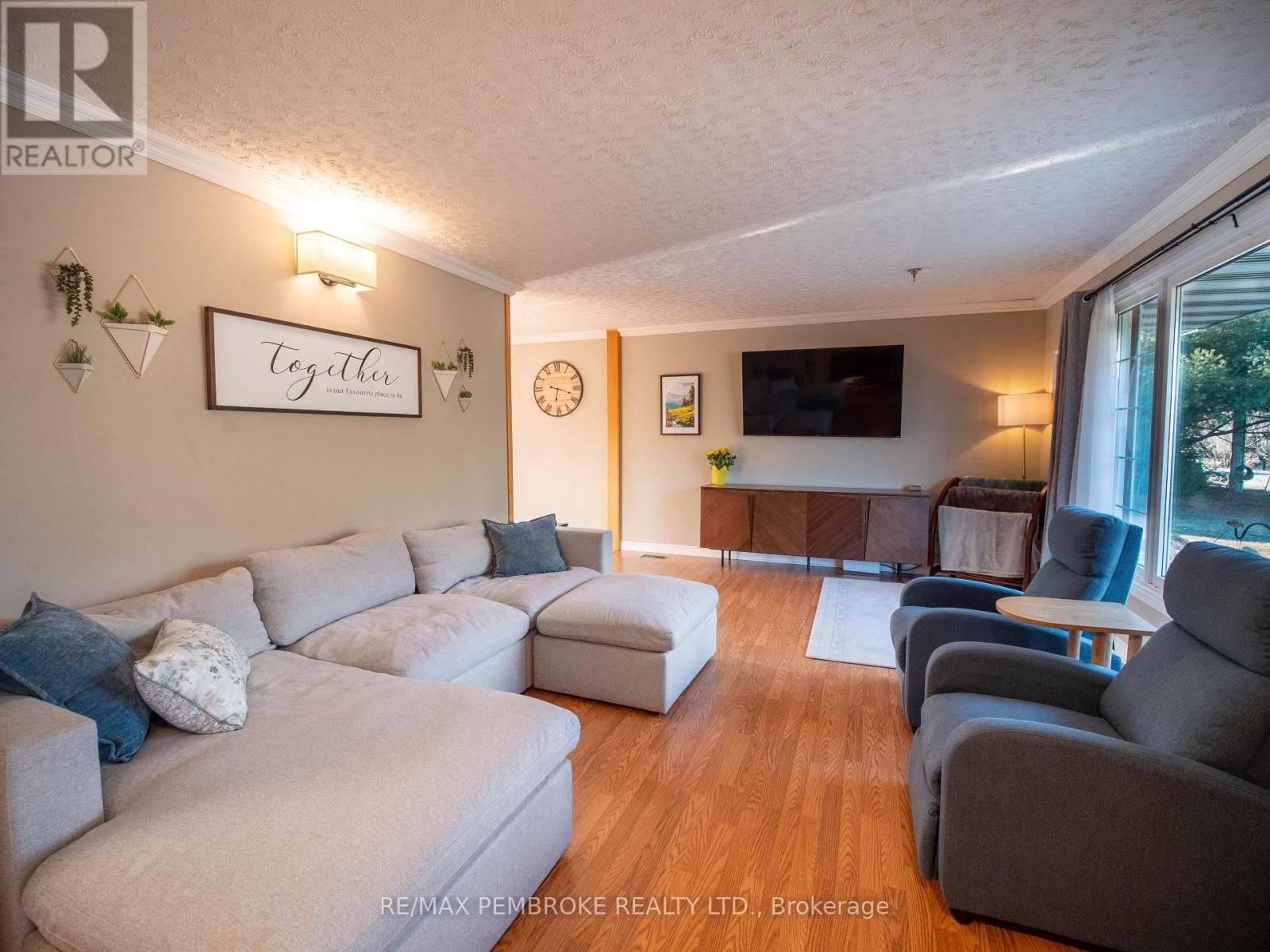 2313 B LINE ROAD Image 13