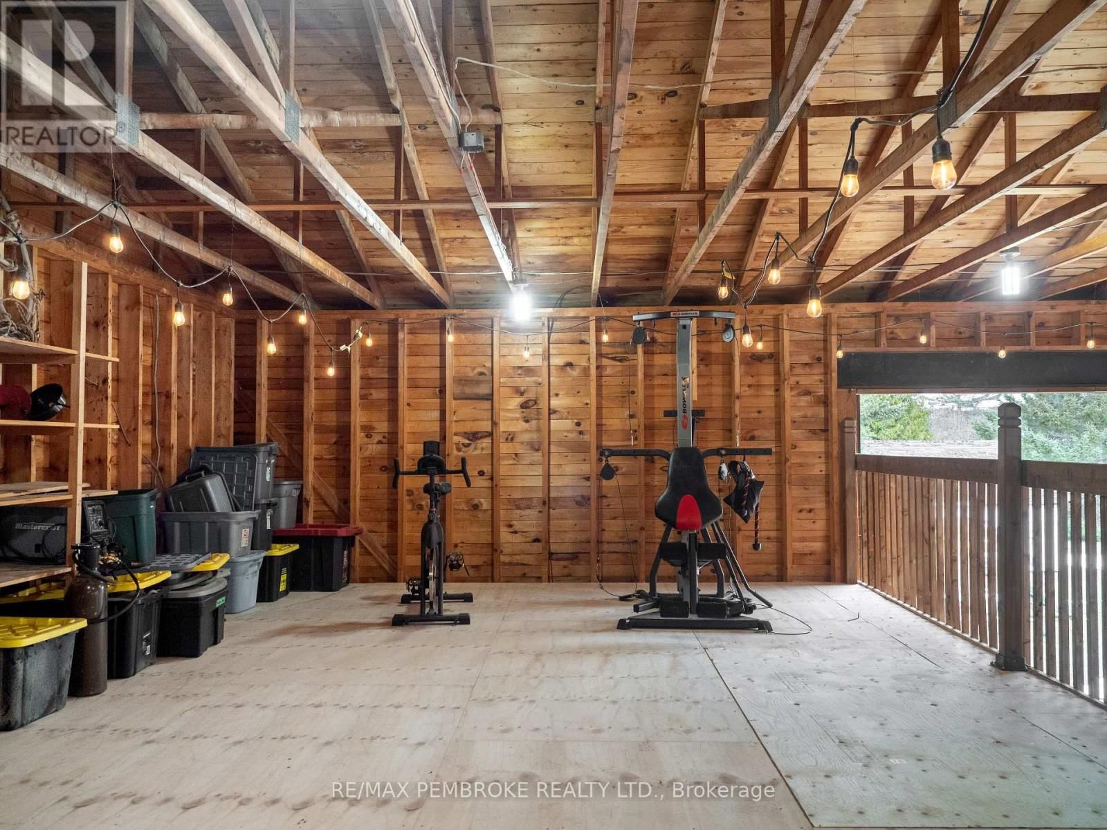 2313 B LINE ROAD Image 29