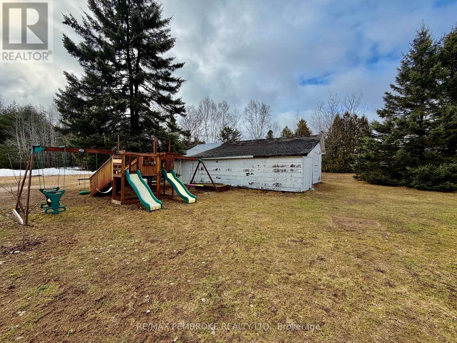 2313 B LINE ROAD Image 34