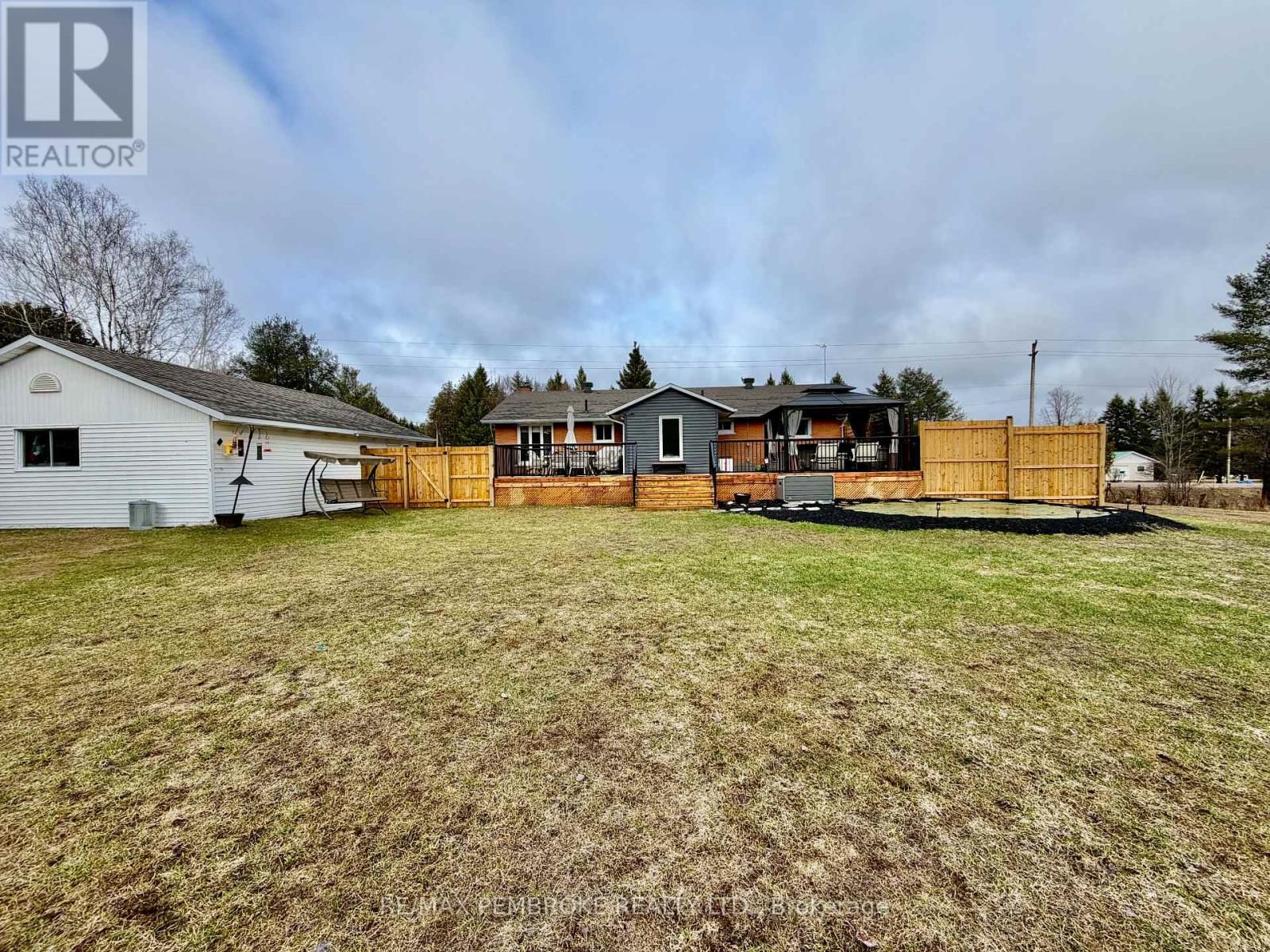 2313 B LINE ROAD Image 35