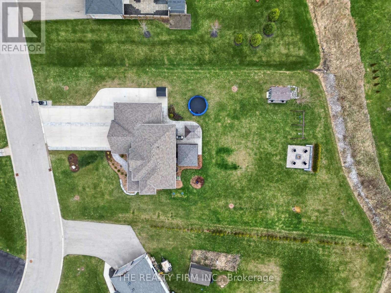 49287 ASHLAND AVENUE Image 35