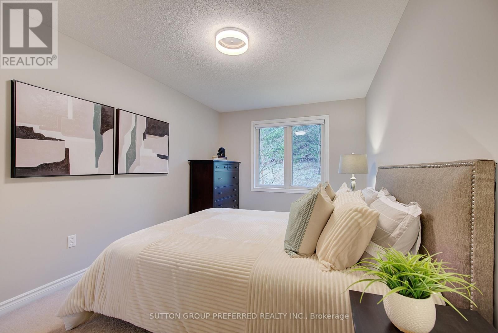 20 - 270 NORTH CENTRE ROAD Image 29