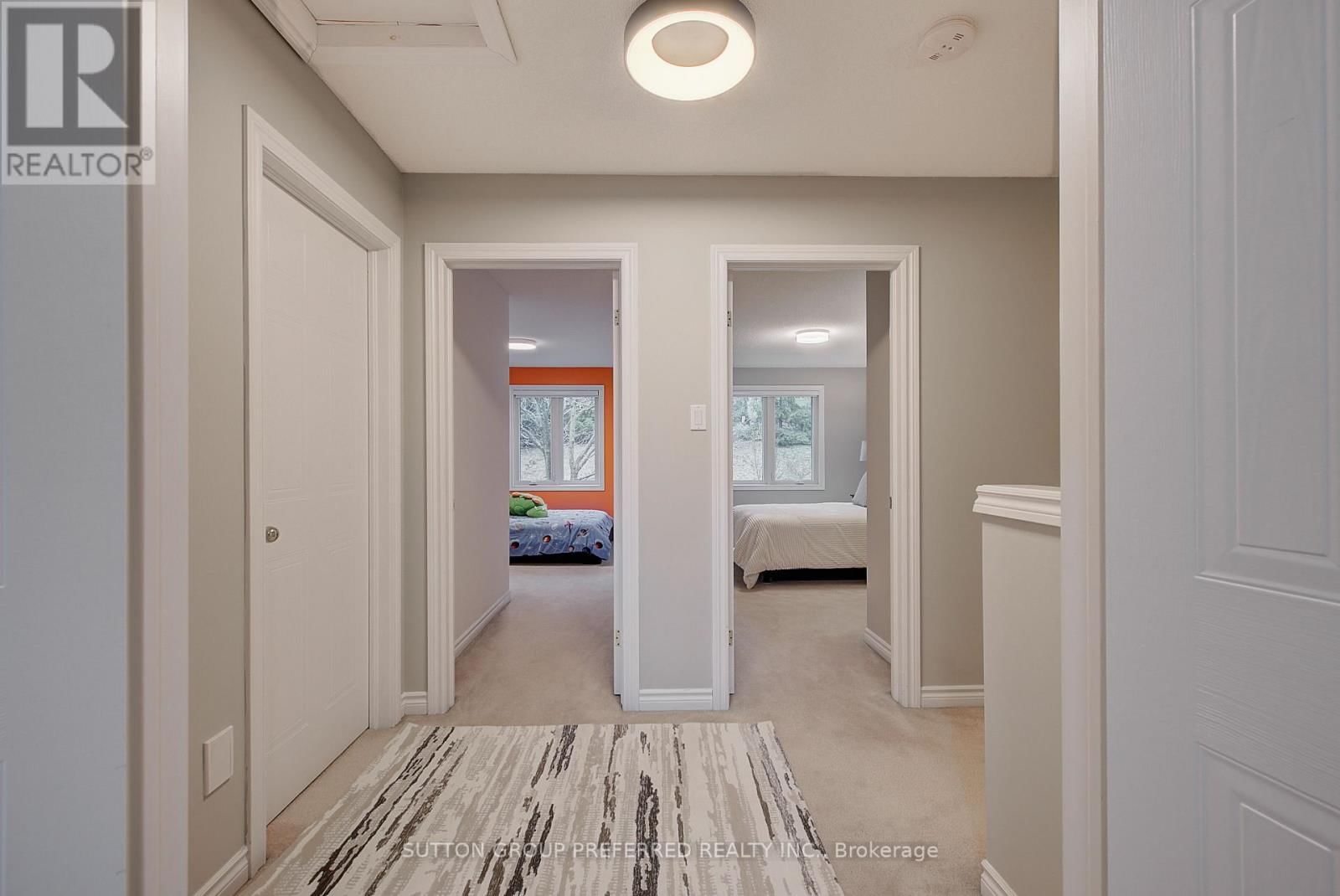 20 - 270 NORTH CENTRE ROAD Image 31