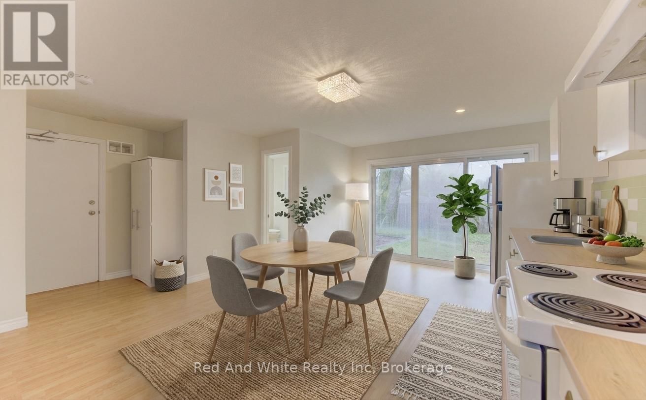 34 FOREST GLEN COURT Image 24