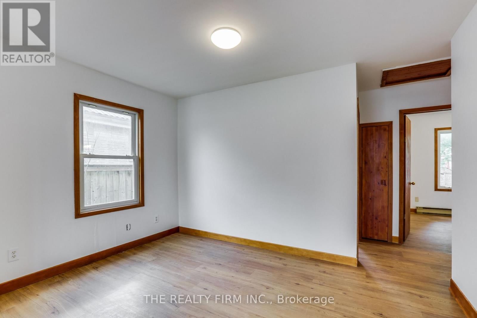 1153 TRAFALGAR STREET Image 12