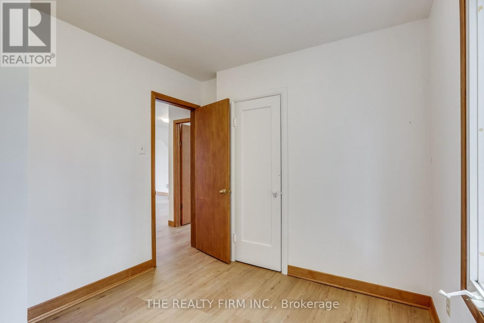 1153 TRAFALGAR STREET Image 23