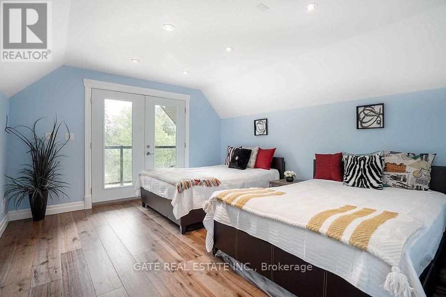 44 BASS LAKE ROAD Image 14