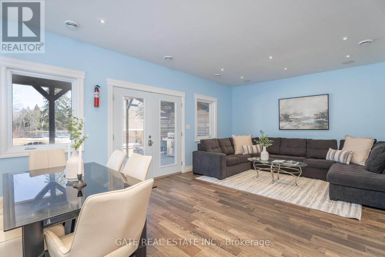 44 BASS LAKE ROAD Image 19