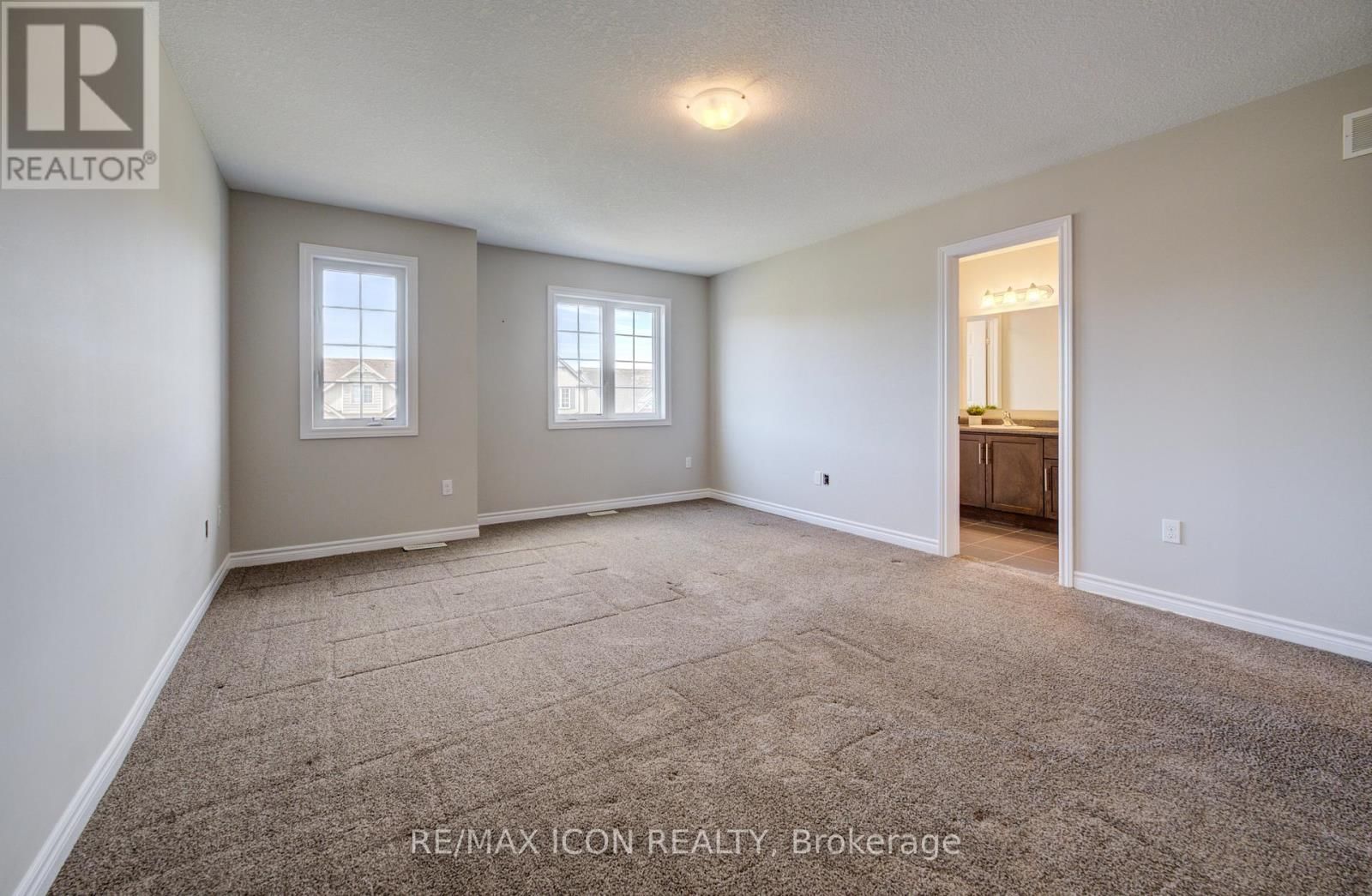 1360 CAEN AVENUE Image 20