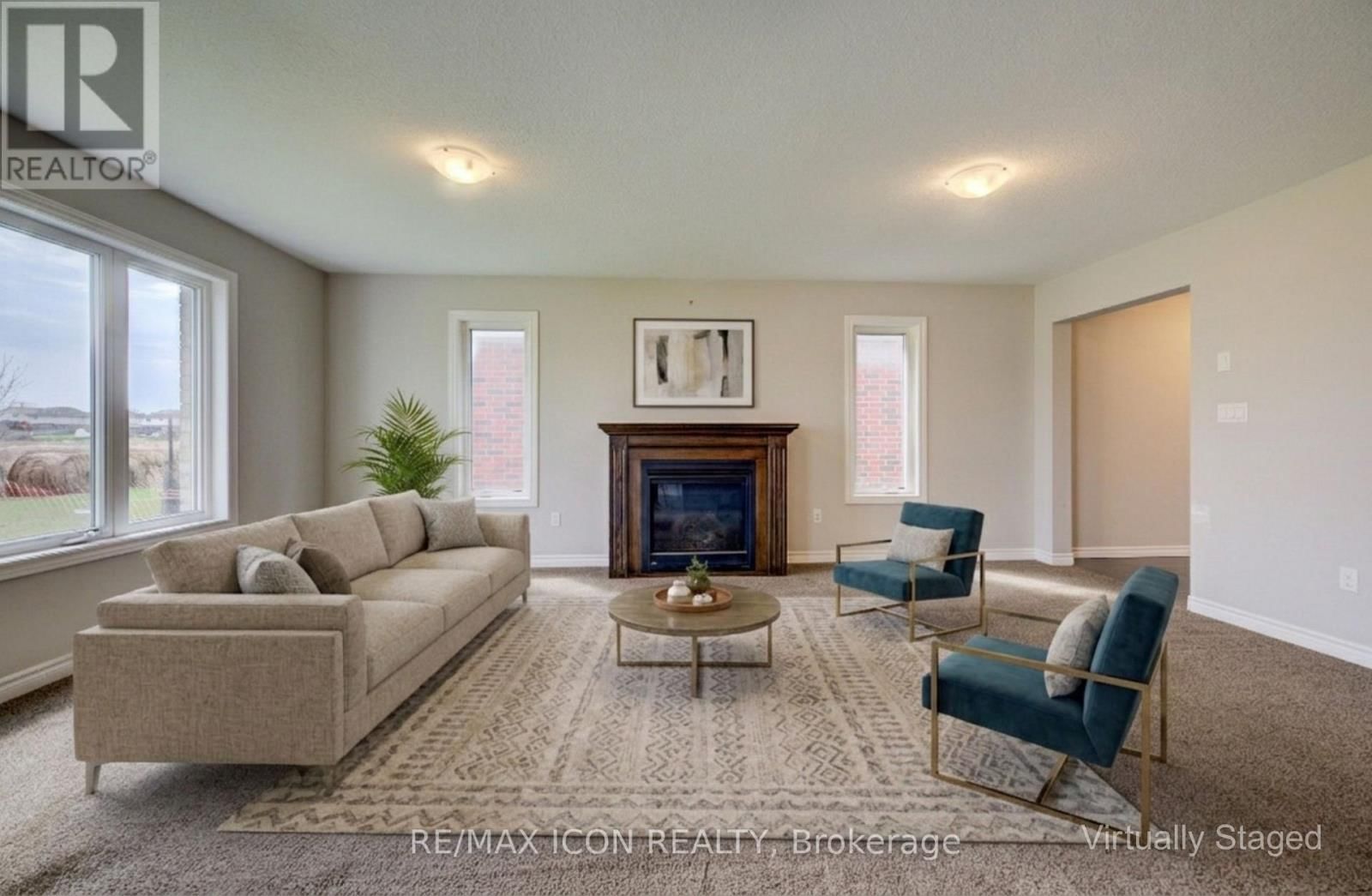 1360 CAEN AVENUE Image 6