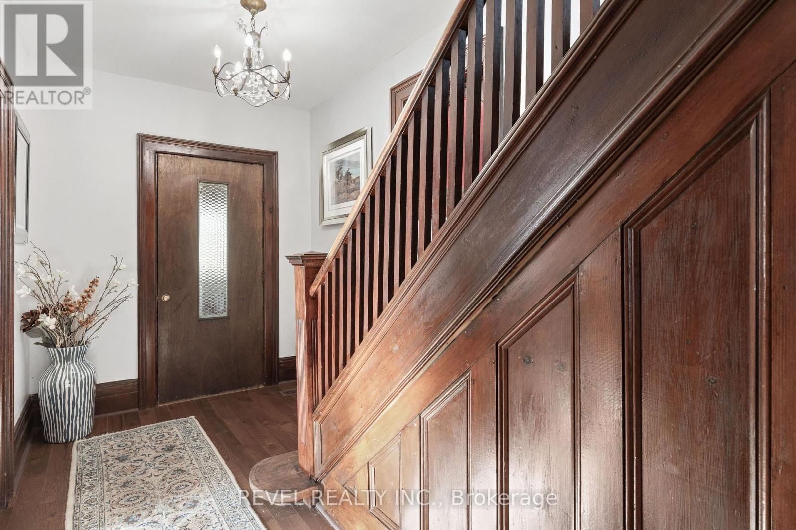 1804 STURGEON ROAD Image 5