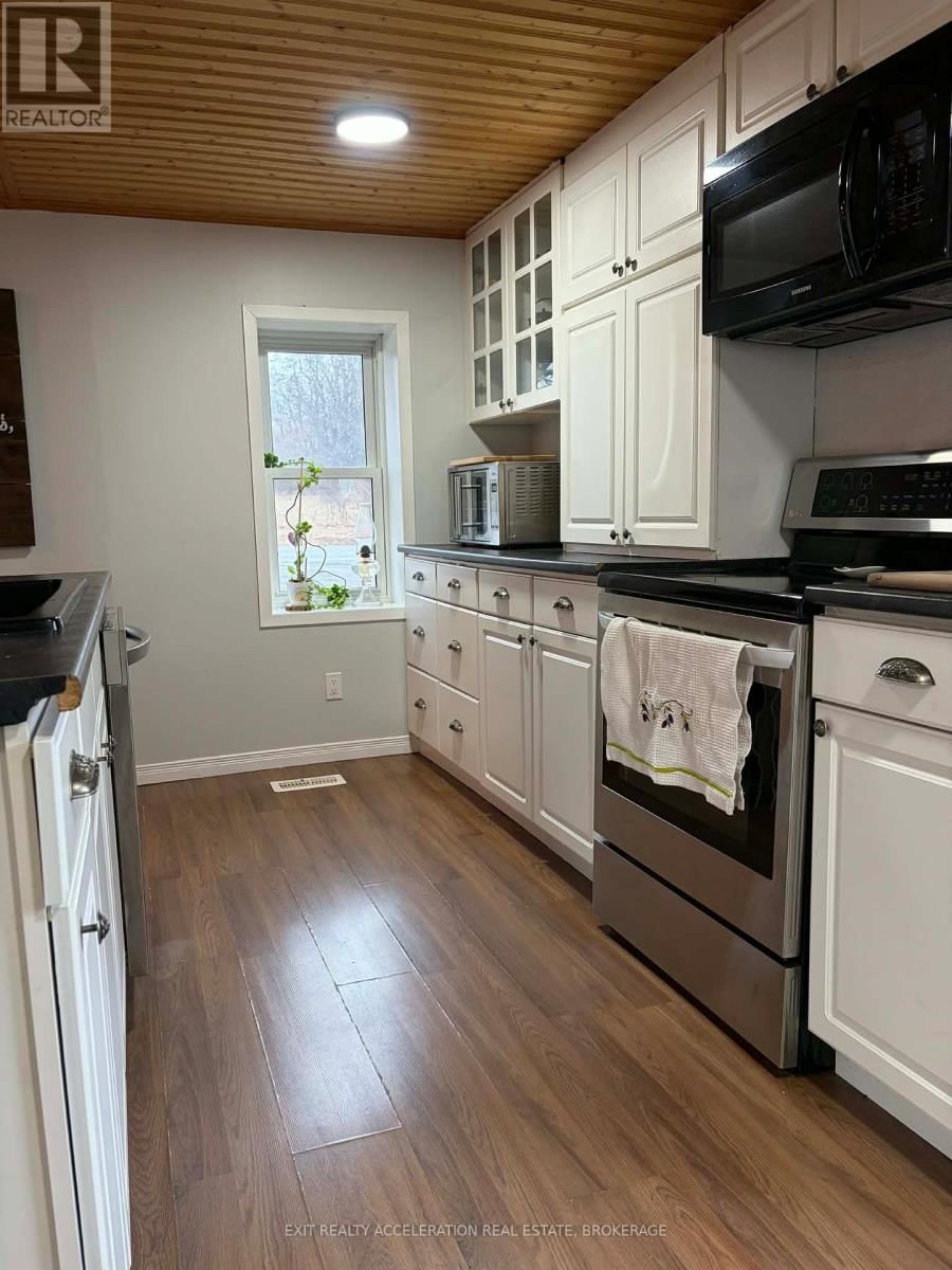 2580 COUNTY ROAD 41 Image 14