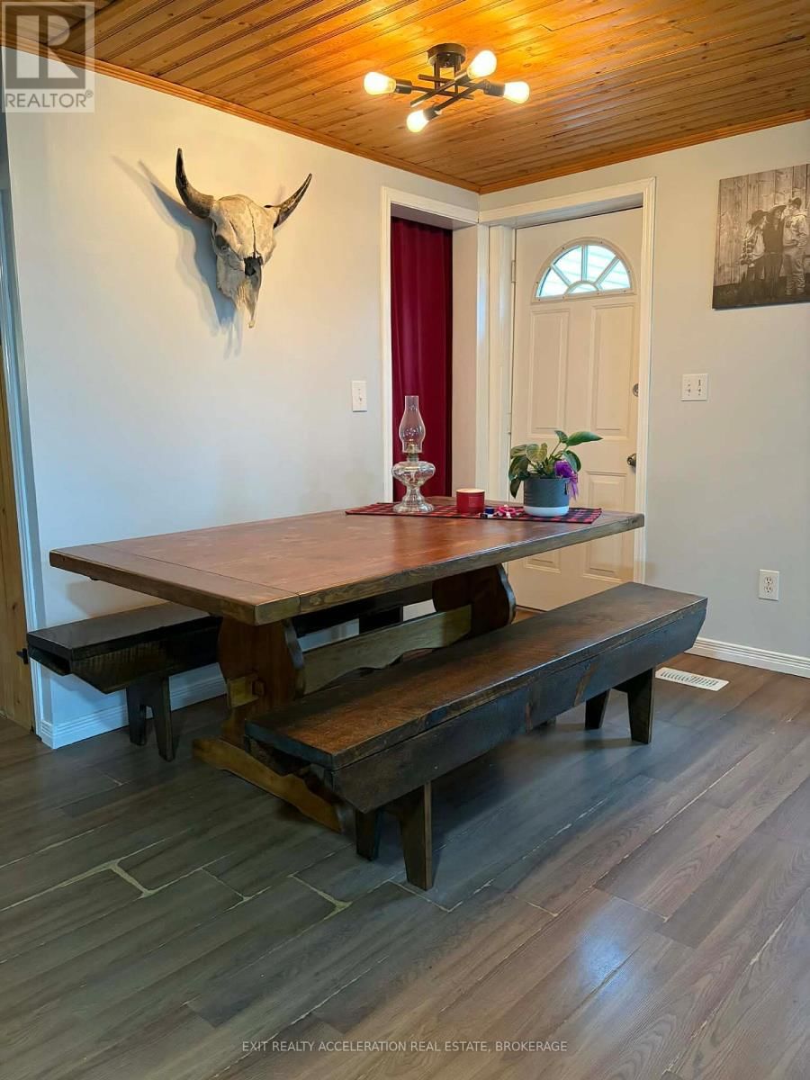 2580 COUNTY ROAD 41 Image 19