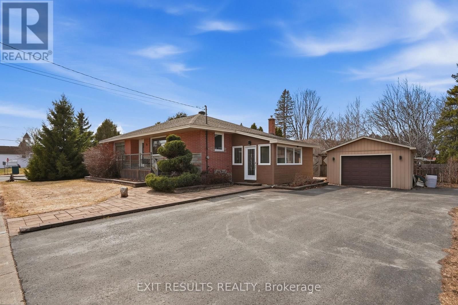 72 MAIN STREET Image 1